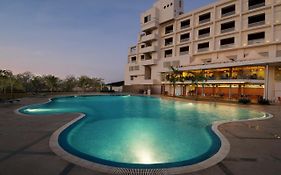 Seasons Hotel Rajkot 5*